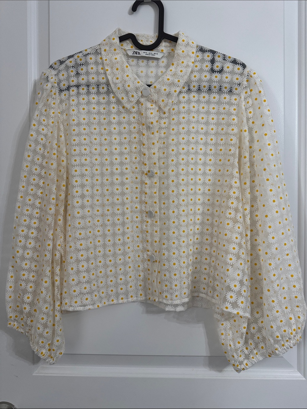Zara White Button-Down Blouse with Yellow Daisy Print